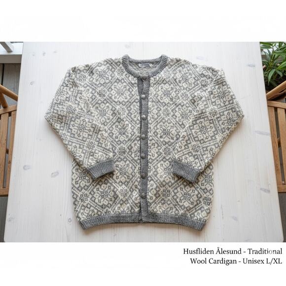 Husfliden Alesund Unisex Nordic Norwegian Wool Cardigan L/XL | Selbu Pattern - Picture 1 of 10